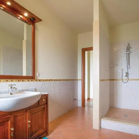 Marino 펜션 토르토라